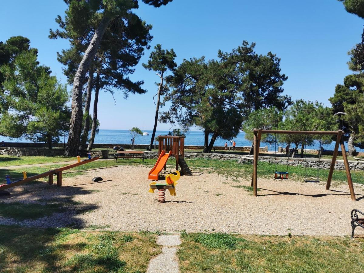 Mirta Deluxe Superior 5 Star Apartment, Your Piece Of Heaven By The Sea & Park, With Sea & Park View Novigrad (Istria) Exterior foto